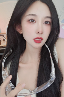 一个上面一个下边吃试大